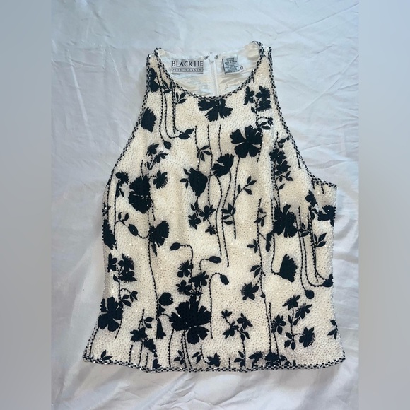 Oleg Cassini Tops - Vintage BLACKTIE Oleg Cassini Beaded Black and White Floral Top 100% Silk
